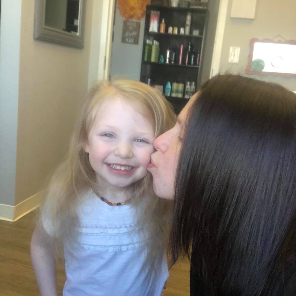 Meet your Posher, Rebecca